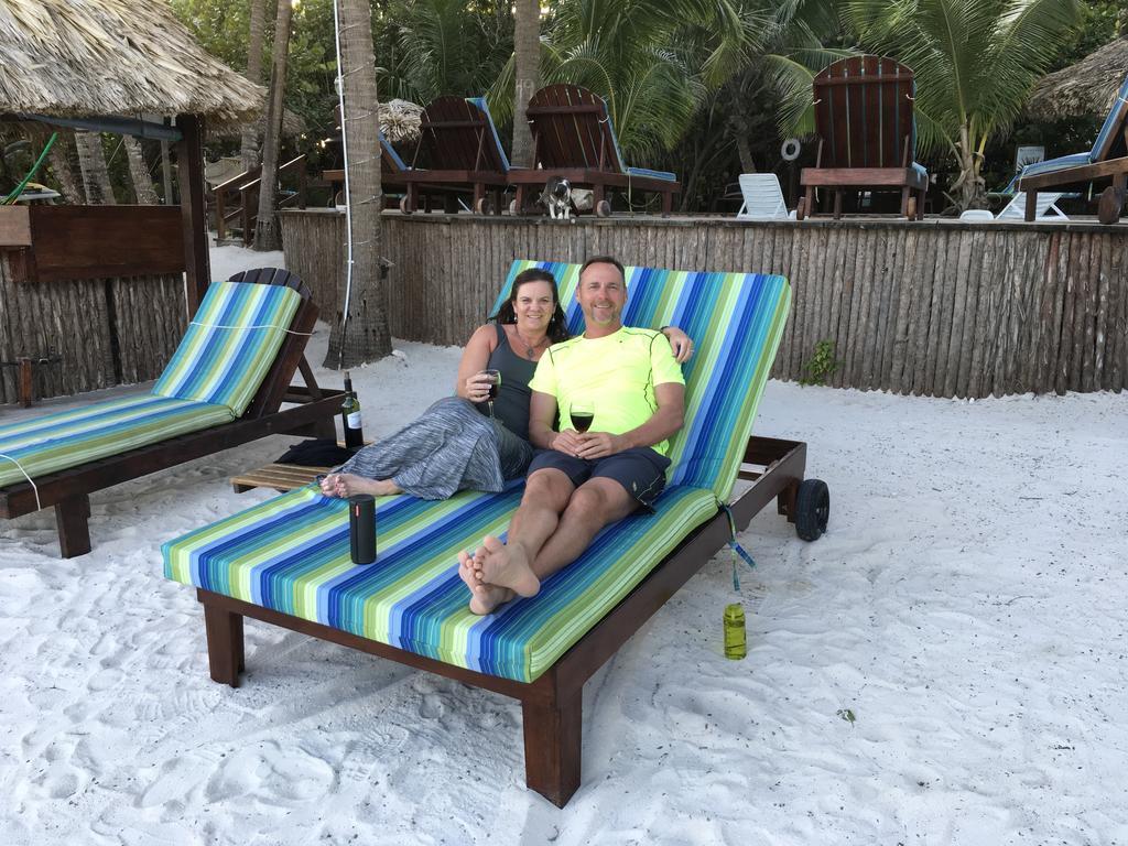 Xanadu Island Resort San Pedro  Zewnętrze zdjęcie